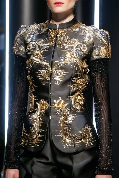 Look 1